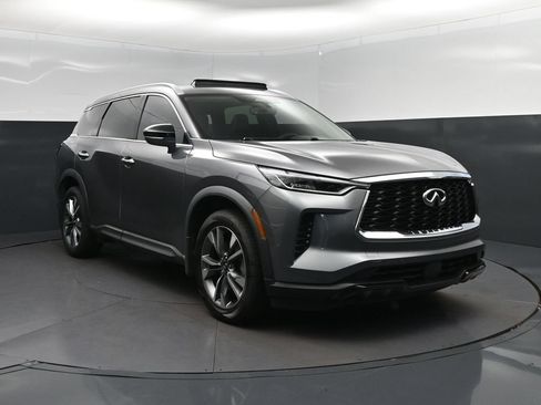 Certified 2023 INFINITI QX60 Luxe w/ Cargo Package AWD/4WD image 9