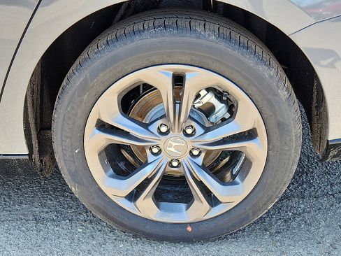 New 2026 Honda Accord EX-L image 5