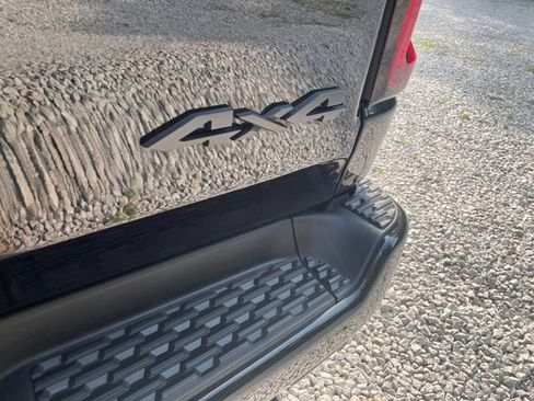 Used 2025 RAM 1500 Laramie w/ Night Edition AWD/4WD image 13