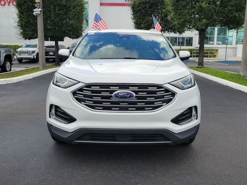Used 2019 Ford Edge SEL w/ Equipment Group 201A FWD image 4