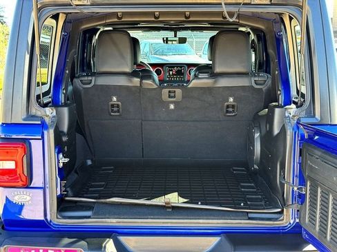 Used 2018 Jeep Wrangler Unlimited Rubicon w/ Dual Top Group image 7