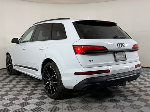 Used 2025 Audi Q7 3.0T Premium Plus w/ Premium Plus Package image 3