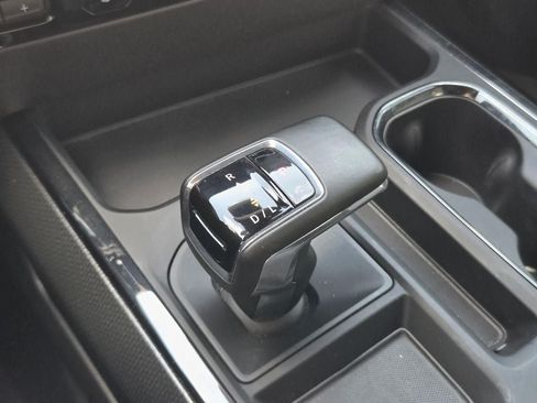 Certified 2025 Chevrolet Silverado 1500 ZR2 AWD/4WD image 24