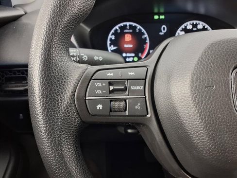 Used 2025 Honda HR-V LX image 15