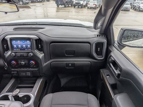 Used 2021 Chevrolet Silverado 1500 RST image 4