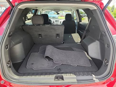 Used 2021 Chevrolet Equinox LT FWD image 28