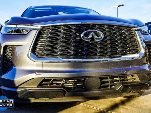 Certified 2025 INFINITI QX60 Luxe w/ Vision Package image 7
