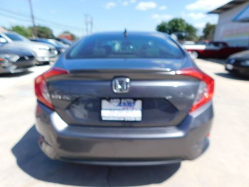 Used 2017 Honda Civic EX-L image 6