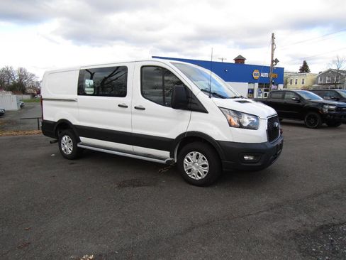 Used 2023 Ford Transit 250 Low Roof w/ Exterior Upgrade Package image 41
