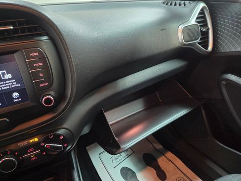 Used 2020 Kia Soul S image 22