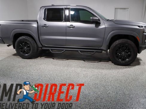 Used 2023 Nissan Frontier SV w/ SV Convenience Package AWD/4WD image 6