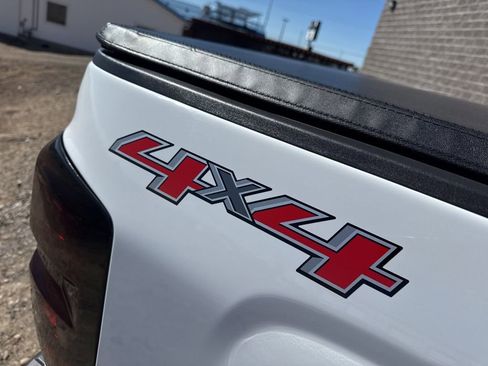 Used 2016 Chevrolet Silverado 1500 LT w/ All Star Edition image 8