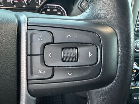 Used 2019 GMC Sierra 1500 SLT w/ SLT Premium Plus Package AWD/4WD image 32