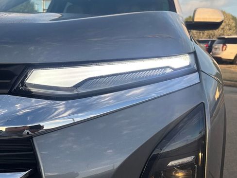 New 2026 Chevrolet Equinox LT w/ Convenience Package II FWD image 11