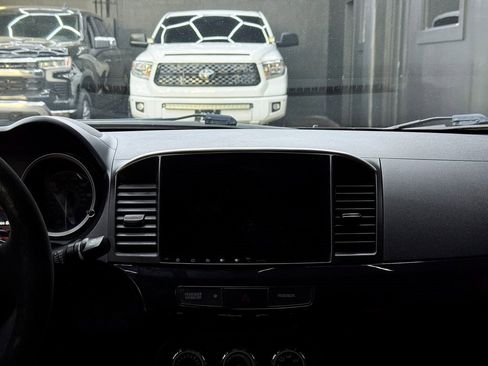 Used 2014 Mitsubishi Lancer Evolution GSR image 20