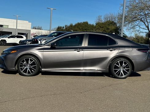 New 2023 Toyota Camry SE w/ Audio Upgrade Package FWD image 8
