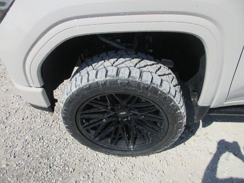 New 2026 GMC Sierra 1500 Denali Ultimate image 15