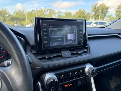 Used 2019 Toyota RAV4 XLE w/ Convenience Package AWD/4WD image 25