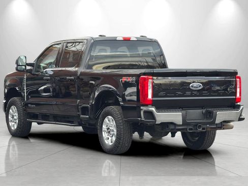 Used 2024 Ford F250 XLT w/ FX4 Off-Road Package image 6
