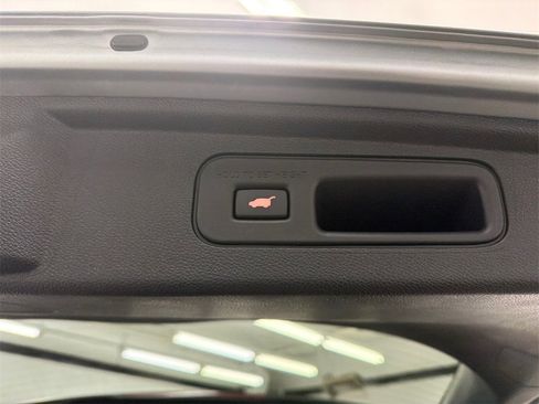 Used 2026 Honda Odyssey Touring image 20