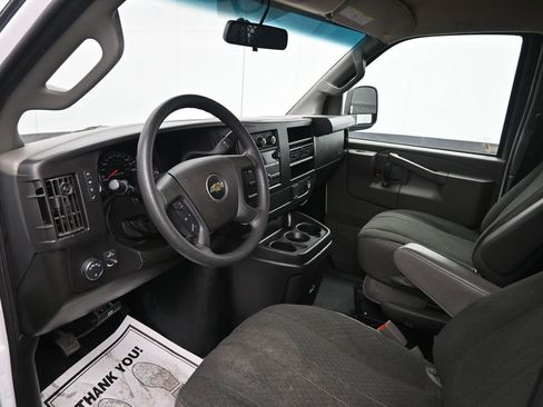 Used 2023 Chevrolet Express 2500 w/ Driver Convenience Package image 17