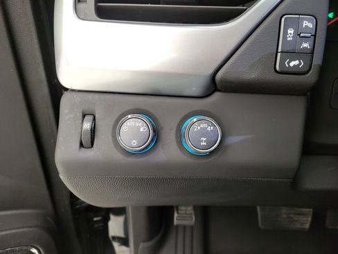 Used 2017 Chevrolet Tahoe LT image 33