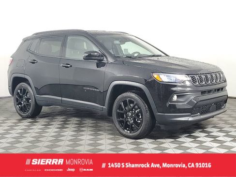 New 2026 Jeep Compass Latitude image 1