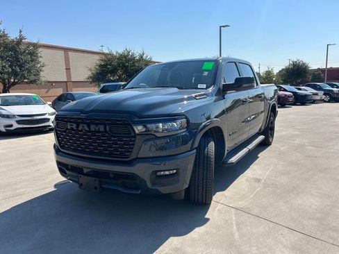 Used 2025 RAM 1500 Big Horn AWD/4WD image 9