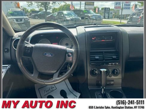 Used 2007 Ford Explorer Sport Trac Limited AWD/4WD image 10