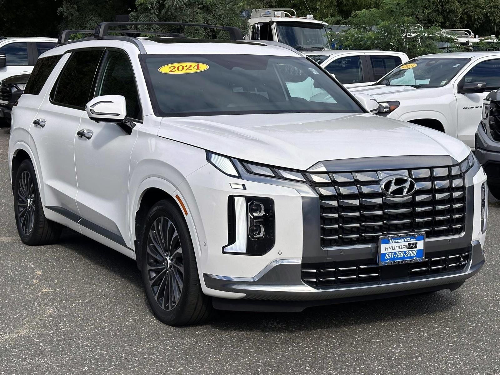 Used 2024 Hyundai Palisade Calligraphy AWD/4WD image 5