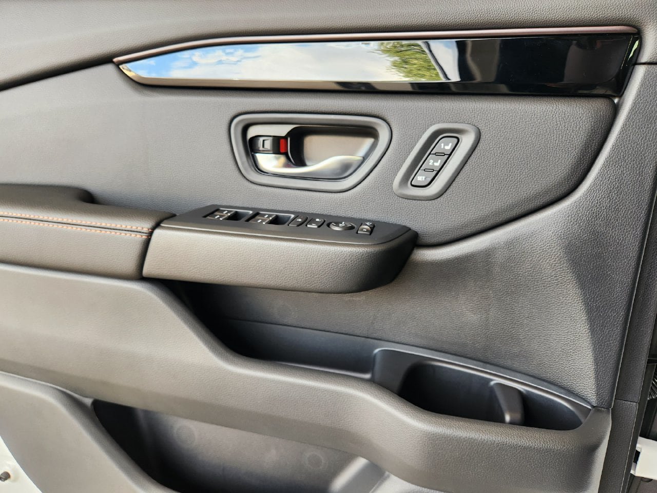 New 2026 Honda Pilot TrailSport image 16