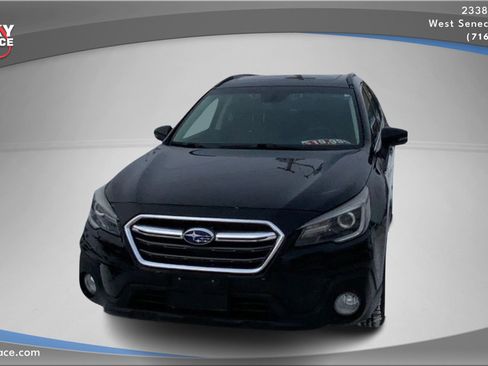 Used 2019 Subaru Outback 2.5i Touring image 2