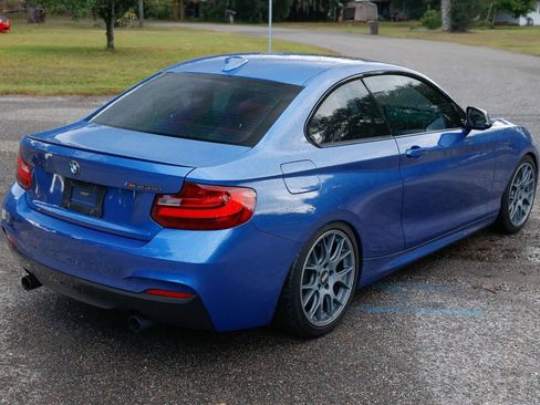 Used 2016 BMW M235i Coupe image 6