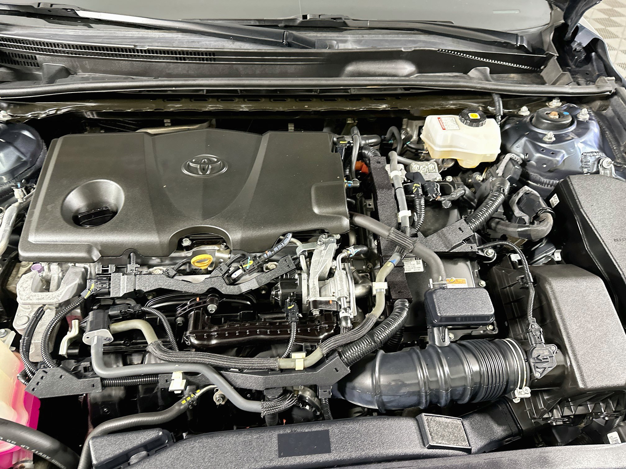 Used 2019 Toyota Avalon XSE w/ Preferred Accessory Package FWD image 31