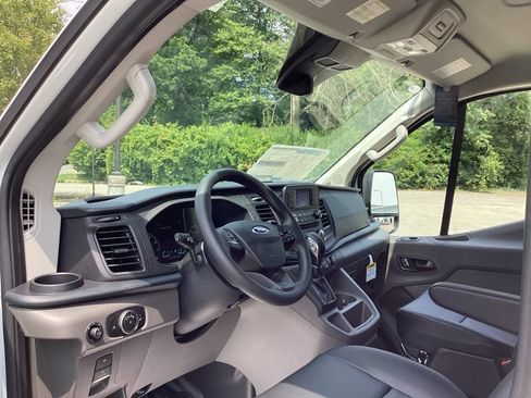 New 2025 Ford Transit 250 Low Roof AWD image 22