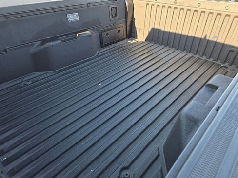 Used 2025 Toyota Tacoma TRD Off-Road image 11