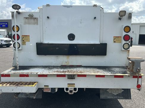 Used 2019 Ford F550 4x4 Regular Cab Super Duty image 19