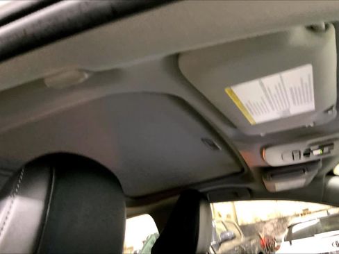 Used 2023 Toyota Camry SE image 14