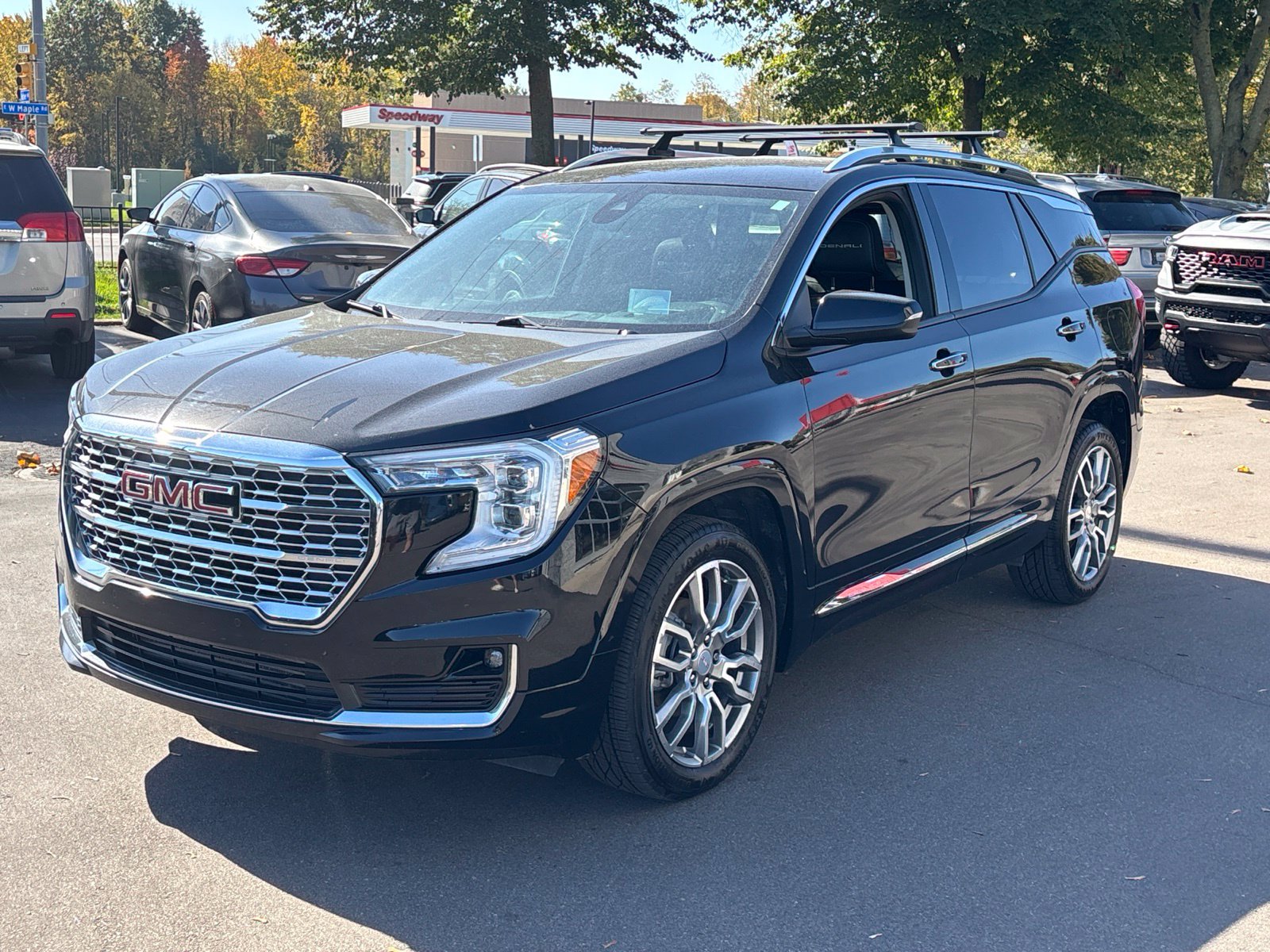 Used 2022 GMC Terrain Denali AWD/4WD image 5