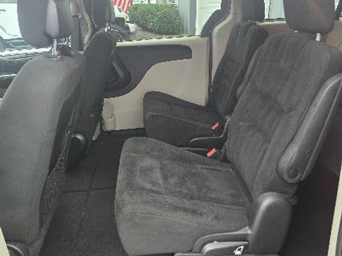 Used 2015 Dodge Grand Caravan SE w/ Quick Order Package 29E SE image 6