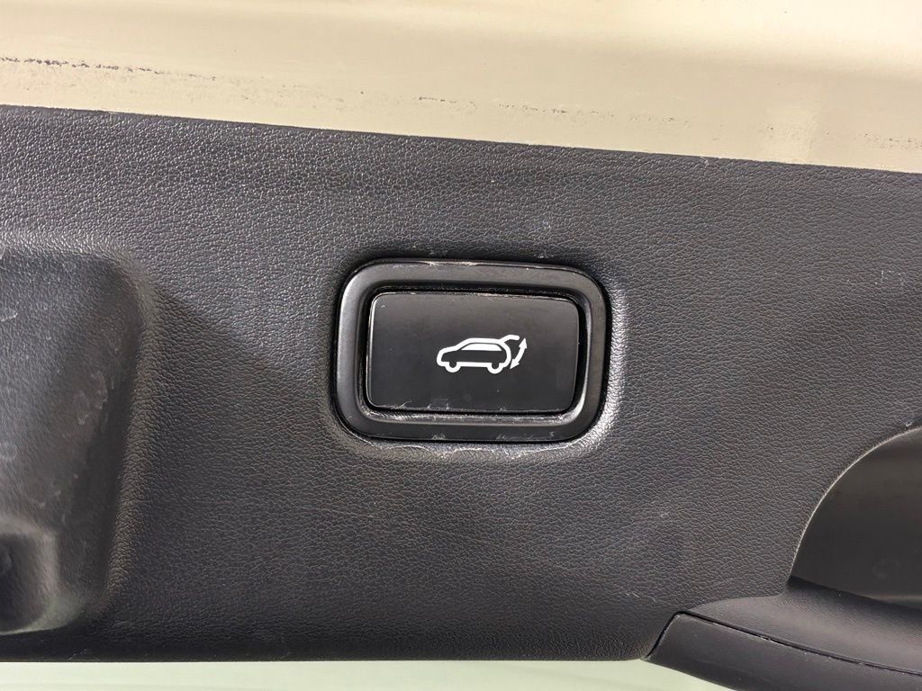 Used 2023 Kia EV6 Wind AWD/4WD image 40