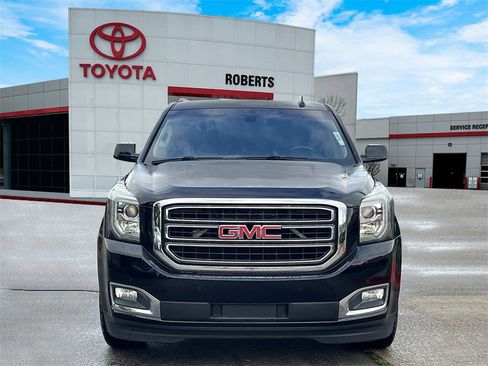 Used 2016 GMC Yukon SLE w/ Convenience Package image 2