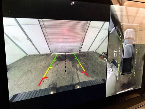 Certified 2022 Ford F150 XLT w/ Equipment Group 302A High image 20