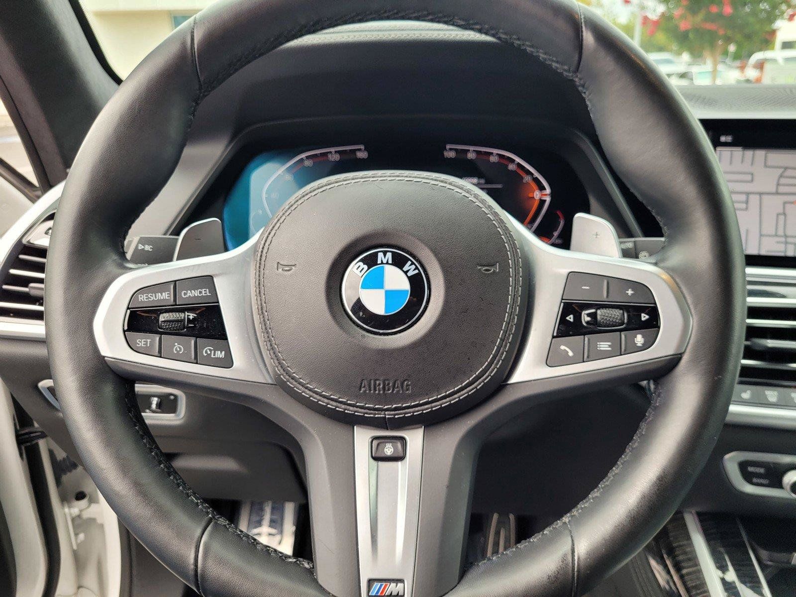 Used 2022 BMW X7 xDrive40i w/ M Sport Package AWD/4WD image 34