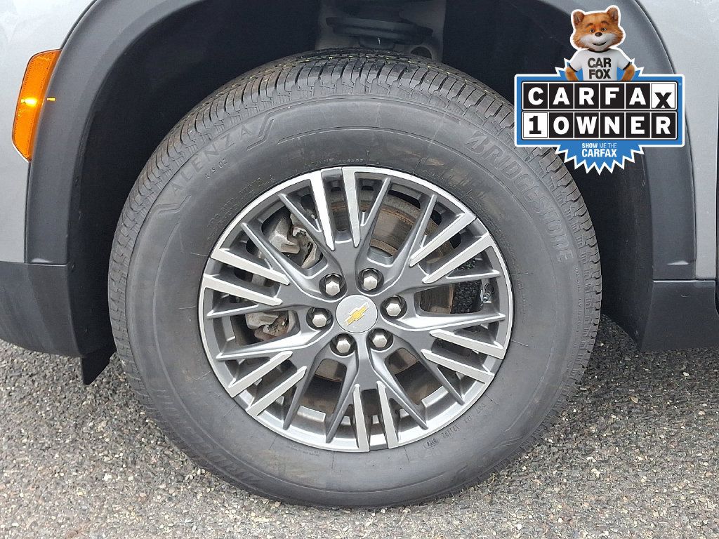Certified 2024 Chevrolet Traverse LT FWD image 12