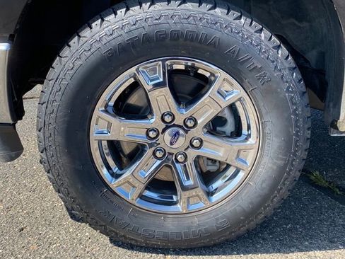 Used 2023 Ford F150 XLT w/ XTR Package image 23