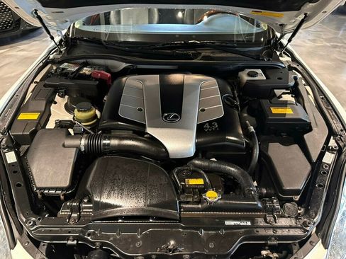Used 2005 Lexus SC 430 Convertible RWD image 13