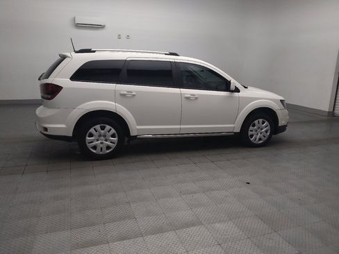 Used 2020 Dodge Journey Crossroad FWD image 10