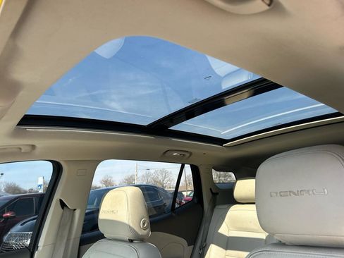 Used 2019 GMC Terrain Denali image 23