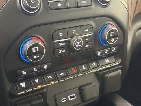 Used 2022 Chevrolet Silverado 3500 High Country w/ Safety Package II image 24